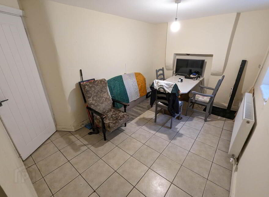 3 St. Patricks Terrace, Lisnaskea, Enniskillen, BT92 0JY