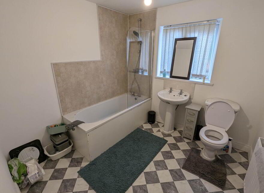 3 St. Patricks Terrace, Lisnaskea, Enniskillen, BT92 0JY