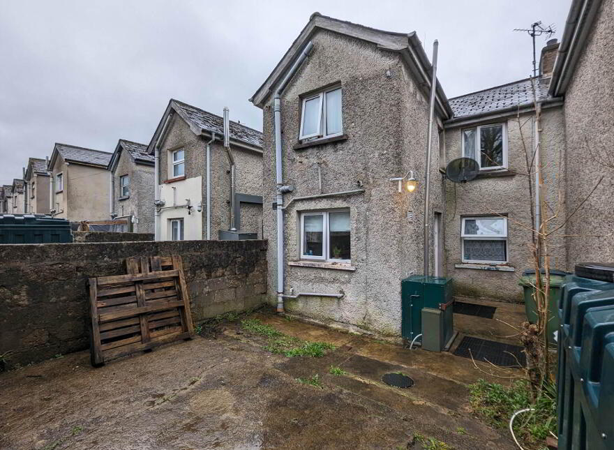 3 St. Patricks Terrace, Lisnaskea, Enniskillen, BT92 0JY