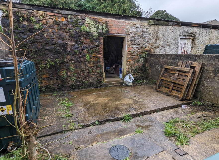 3 St. Patricks Terrace, Lisnaskea, Enniskillen, BT92 0JY