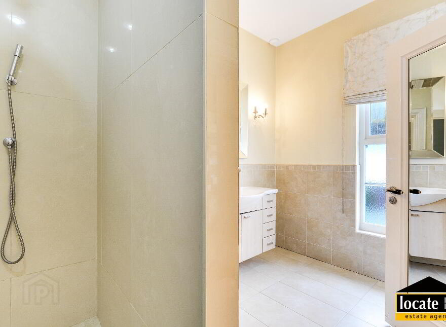 Redgate House, Woodbridge Hill, Derry, BT47 2EE