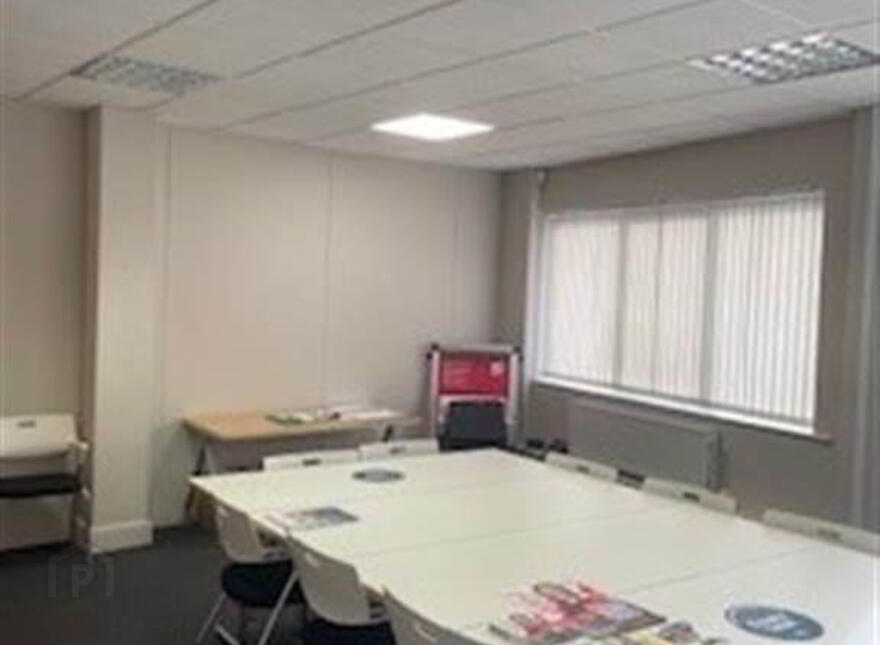 41 45 York Road, Belfast, BT15 3GU
