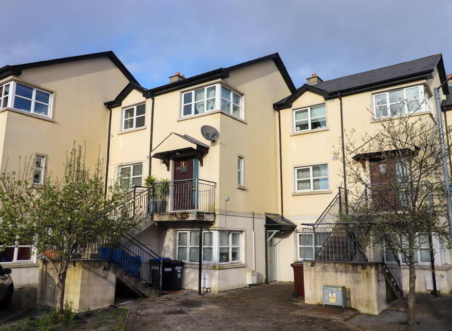 Investment Property, 14 Clayton Court, Staplestown Road, Carlow Town photo