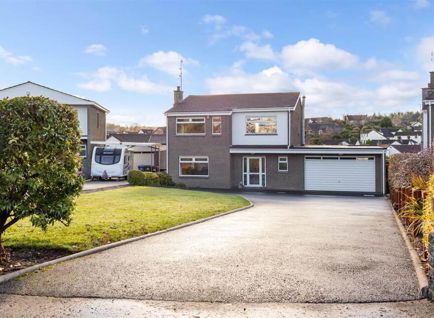 28 Carnreagh, Royal Hillsborough, BT26 6LJ photo