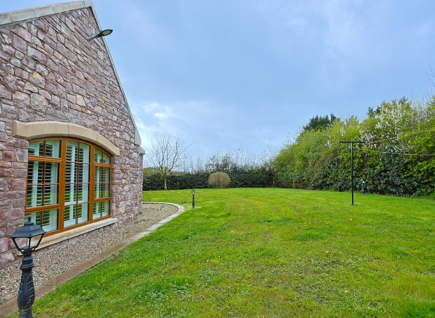 310 Tandragee Road, Portadown, Craigavon, BT62 3RB