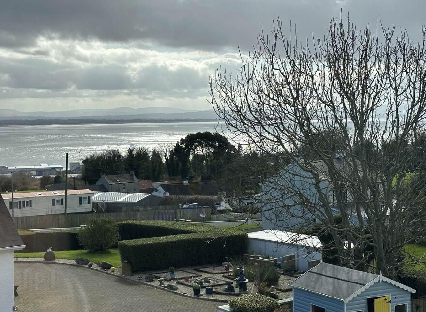 17 Lough Castle View, Greencastle, F93Y425
