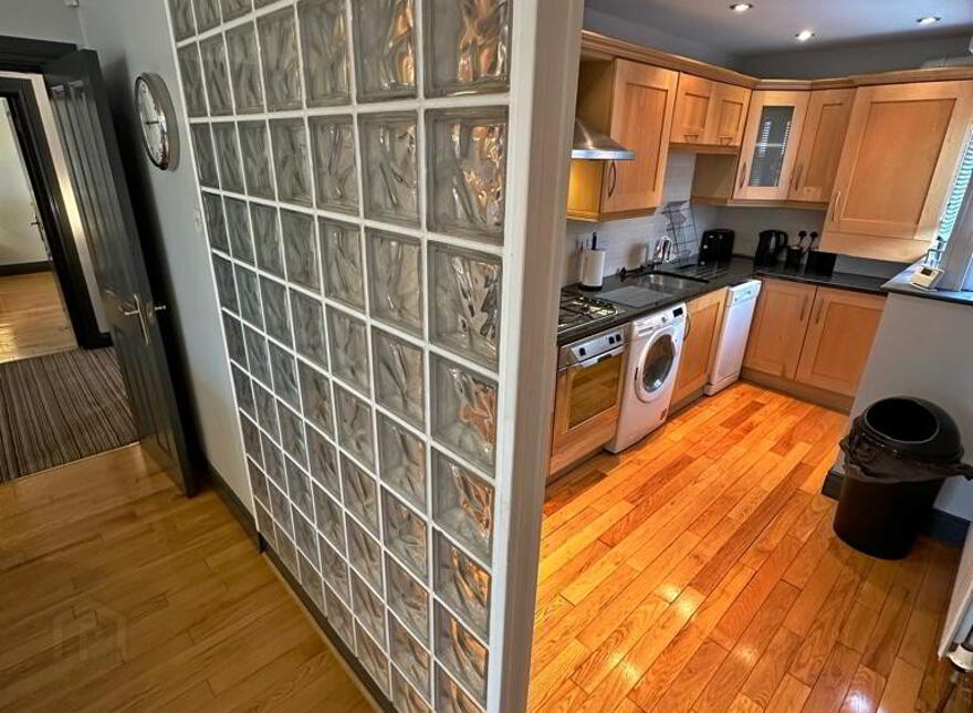 Luxury Apartment To Rent, Annadale, Belfast, BT7 3JH