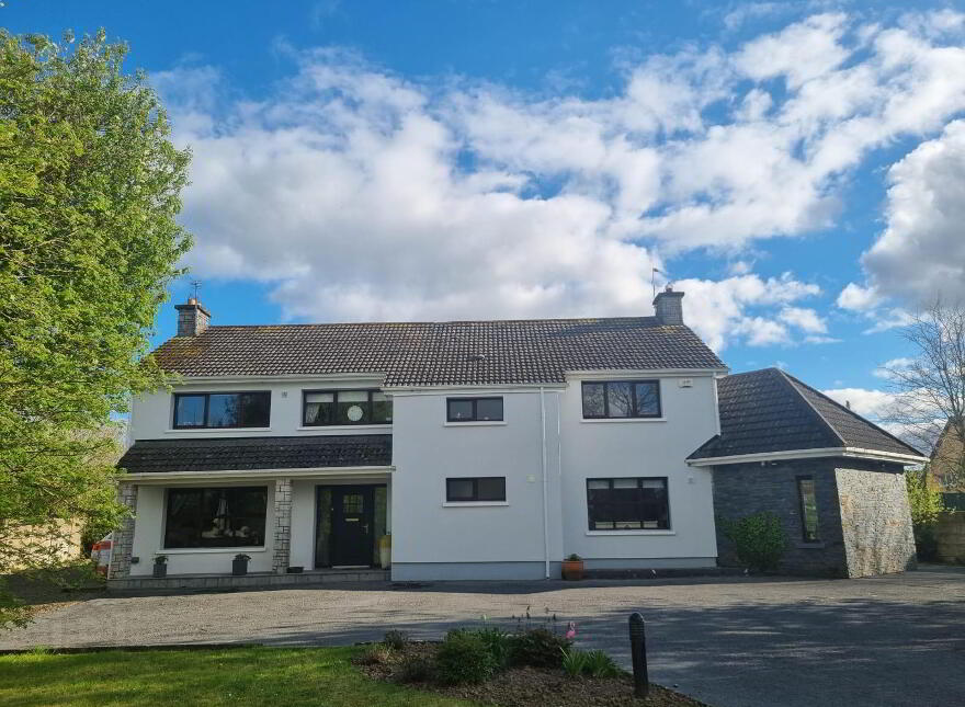 Newbrook House, Farrihy, Broadford, P56HD73
