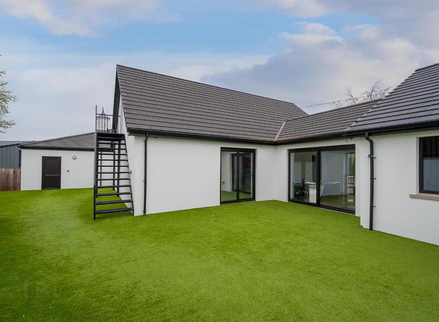 43 Loughview Road, Crumlin, BT29 4RF