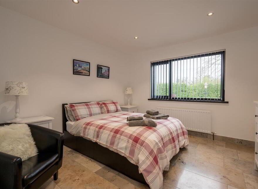 43 Loughview Road, Crumlin, BT29 4RF