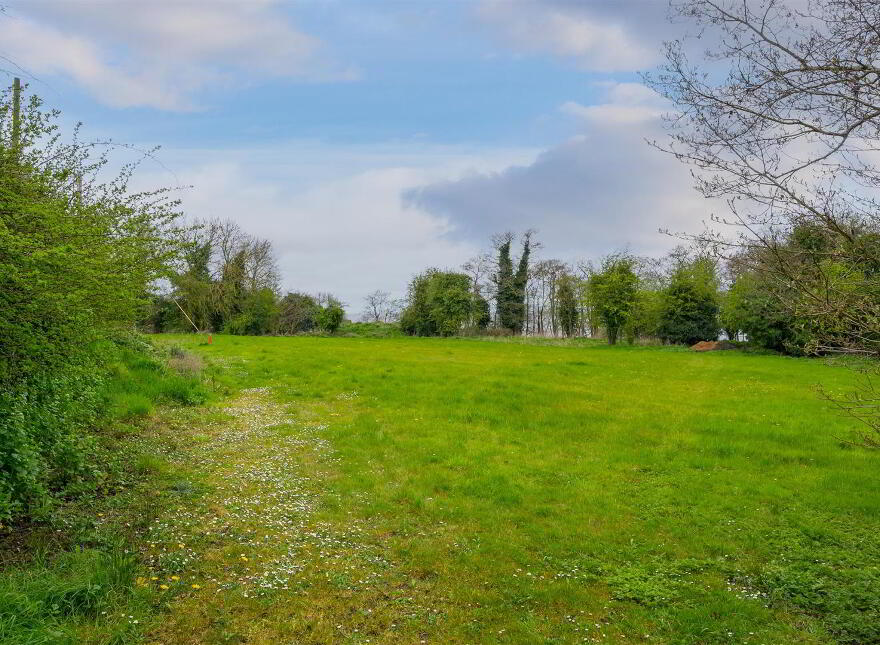 43 Loughview Road, Crumlin, BT29 4RF