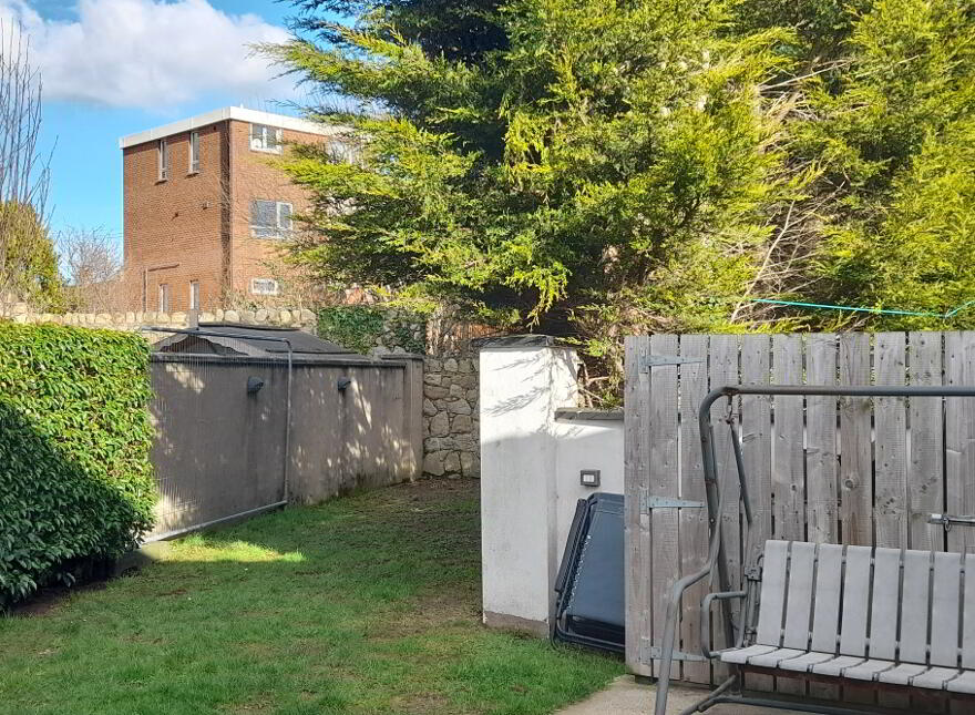 6 Beechfield Park, Newcastle, BT33 0BD