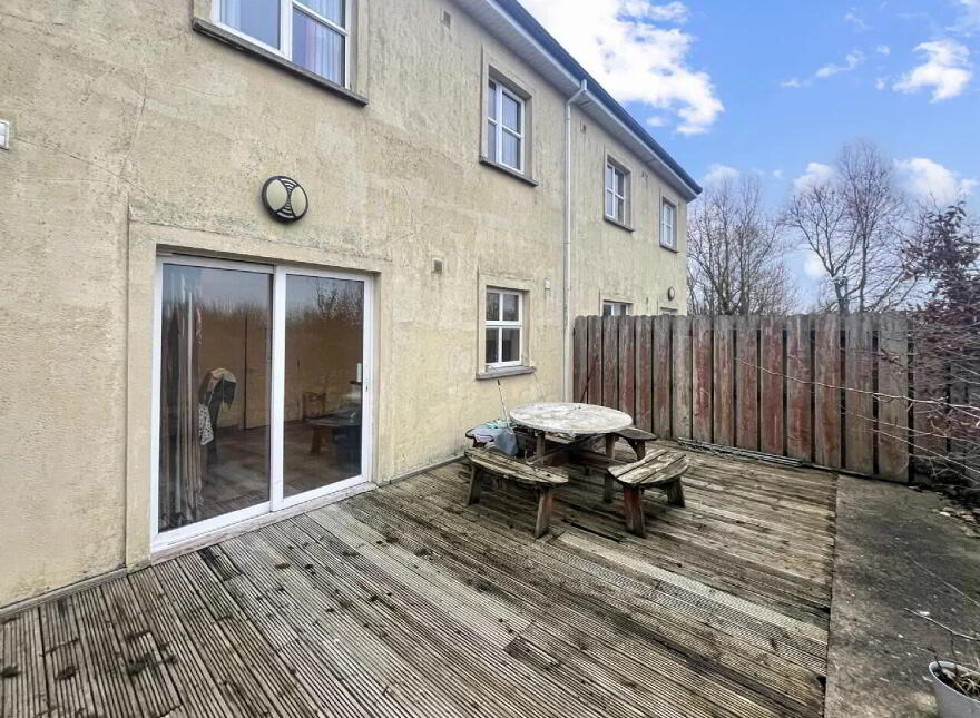 16-20 The Lodges, Dublin Road, Nenagh