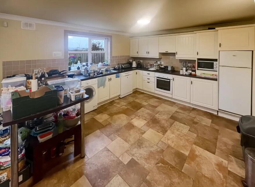 16-20 The Lodges, Dublin Road, Nenagh