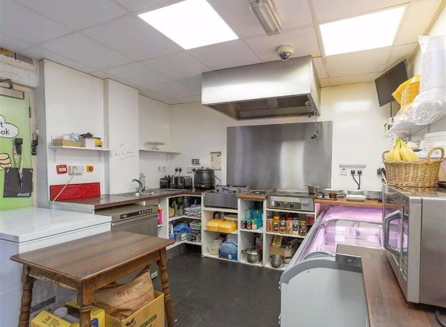 Barnams Cafe, Unit 3, Lesley House, 601-605 Lisburn Road, Belfast, BT9 7GS
