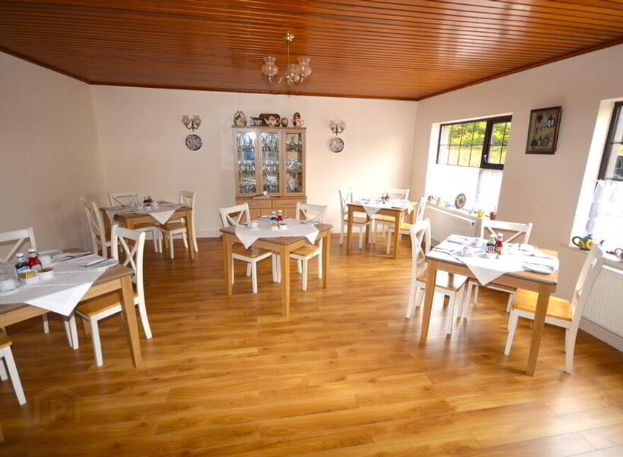 Auntie B's, Portnoo Road, Ardara, F94W1D2
