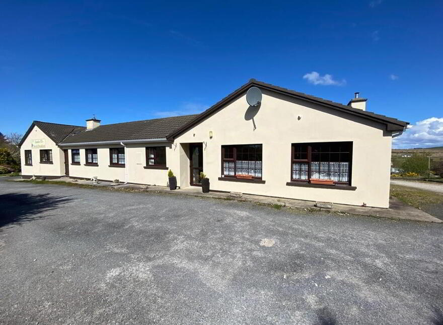Auntie B's, Portnoo Road, Ardara, F94W1D2