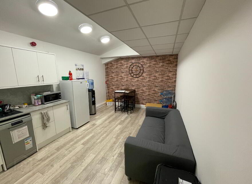 Unit 8 Olivia Centre, 373 Antrim Road, Glengormley, BT36 5EB