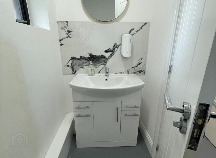 Unit 8 Olivia Centre, 373 Antrim Road, Glengormley, BT36 5EB