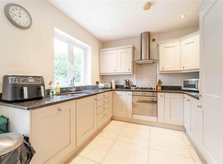 1 First Avenue, Baylands, Ballyholme, Bangor, BT20 5JT