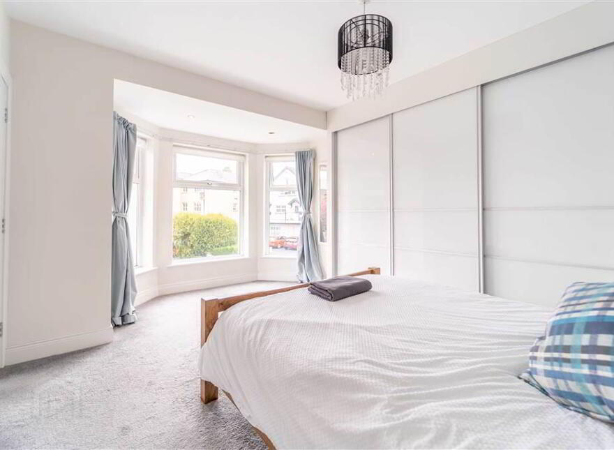 1 First Avenue, Baylands, Ballyholme, Bangor, BT20 5JT