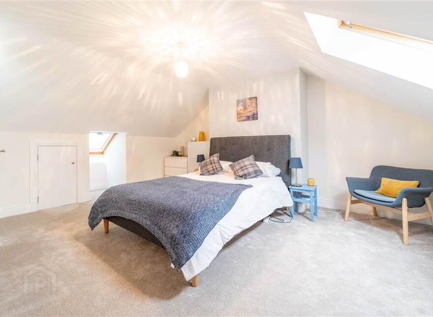 1 First Avenue, Baylands, Ballyholme, Bangor, BT20 5JT