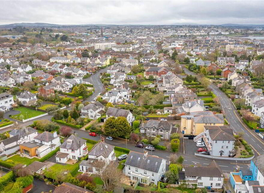 1 First Avenue, Baylands, Ballyholme, Bangor, BT20 5JT