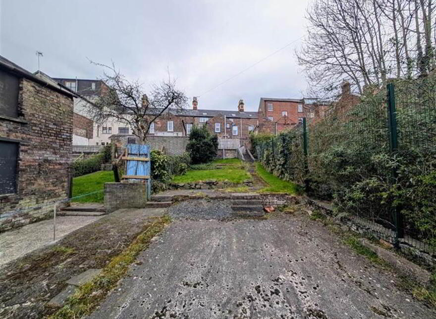 381 Antrim Road, Belfast, BT15 3BG