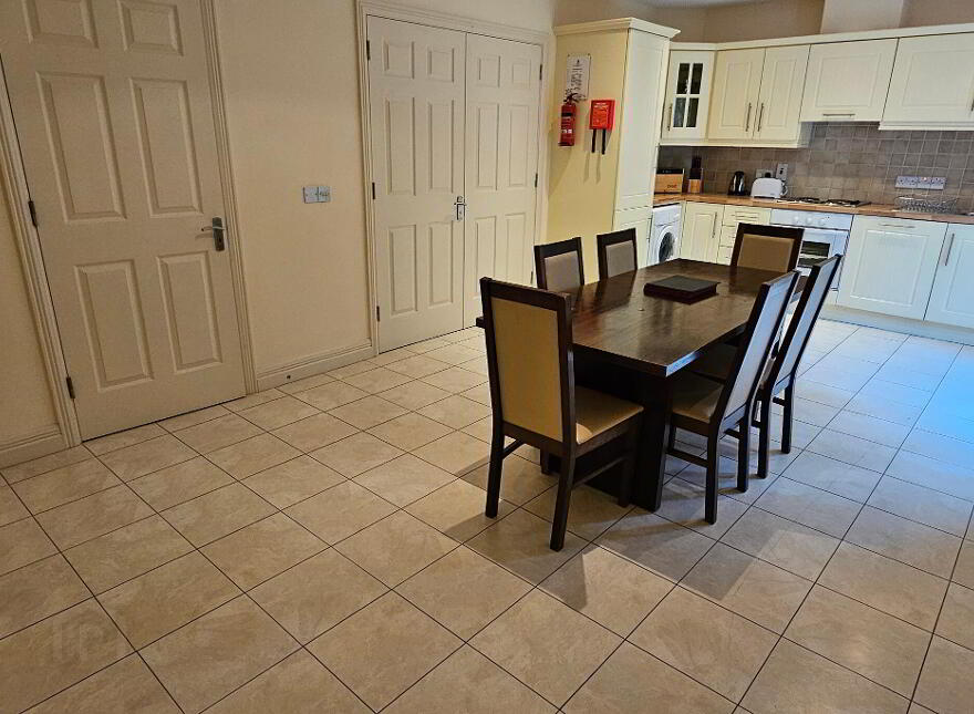 34 O'Carolan's Court, Kilronan, Ballyfarnon, Boyle, F52XY38