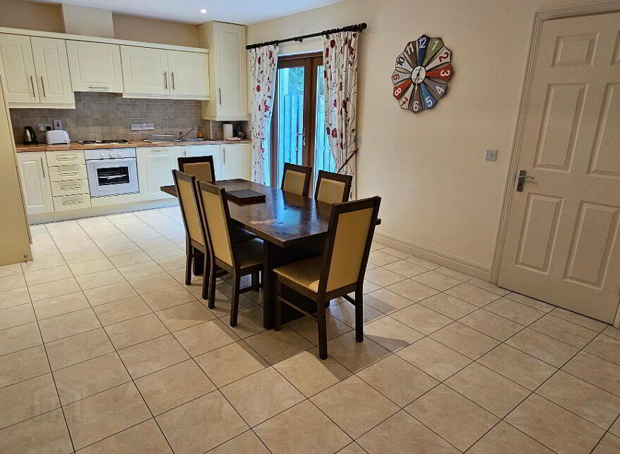 34 O'Carolan's Court, Kilronan, Ballyfarnon, Boyle, F52XY38