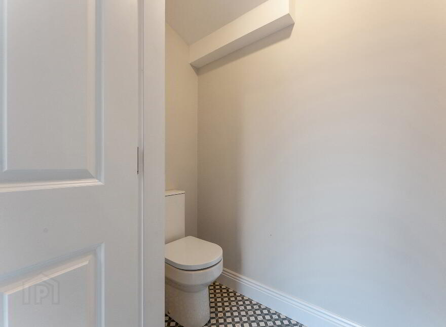 Sedgefield, Governors Gate Demesne, Ballynahinch Road, Hillsborough, BT26 6FE