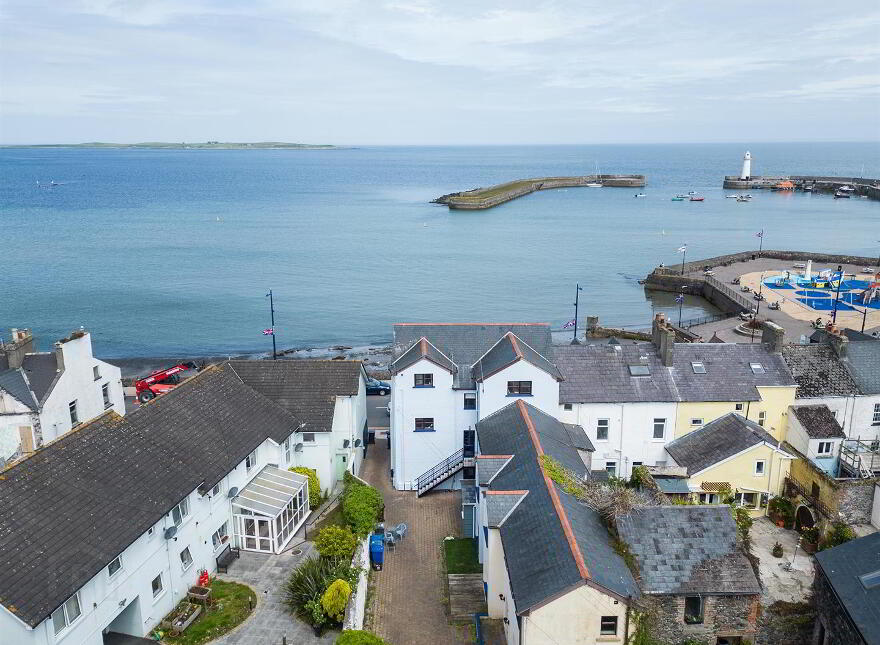 12a The Parade, Donaghadee, BT21 0AE