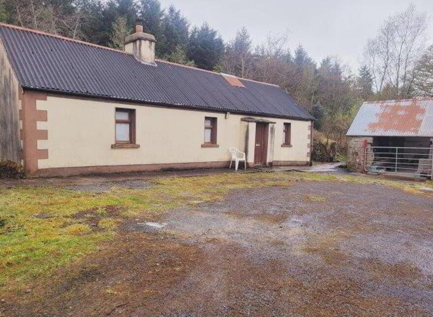 Scragg Cottage" Laghty Barr, Kiltyclogher, F91Y6T1 photo