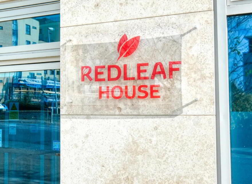 26 Redleaf House, Townspark, N39V883