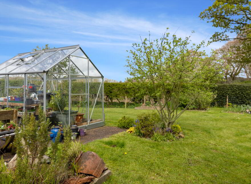 10 Rossland Park, Broughshane, Ballymena, BT43 7LG