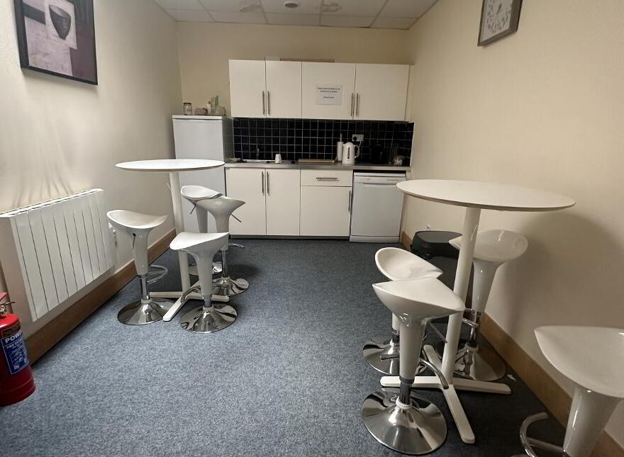Aivilo House, Oldenway Business Park, Ballybrit