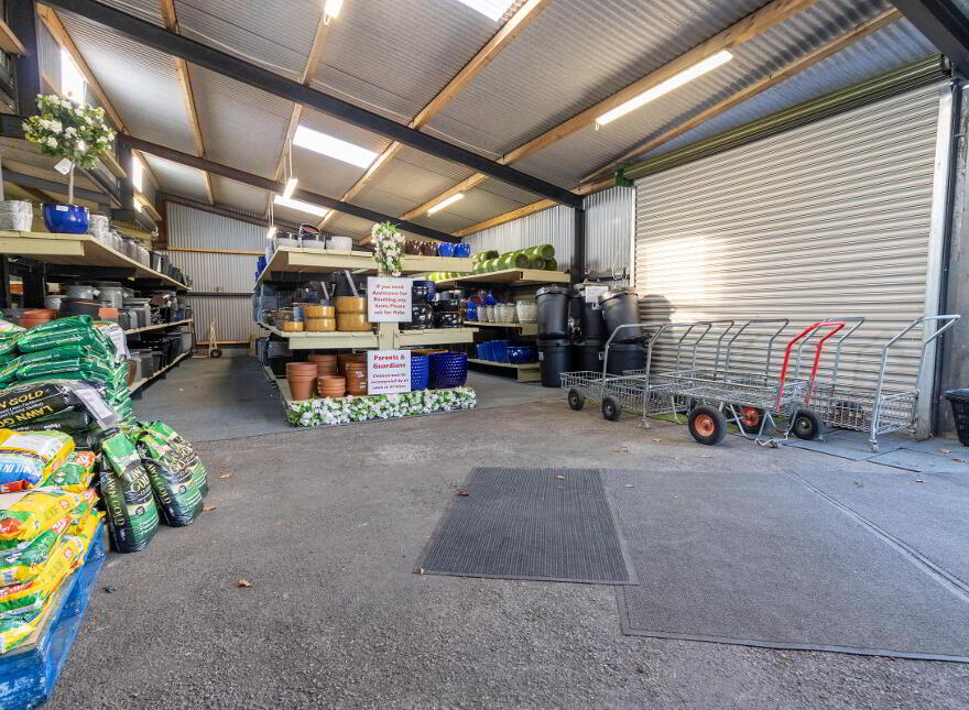 Woodford Garden Centre, Woodford