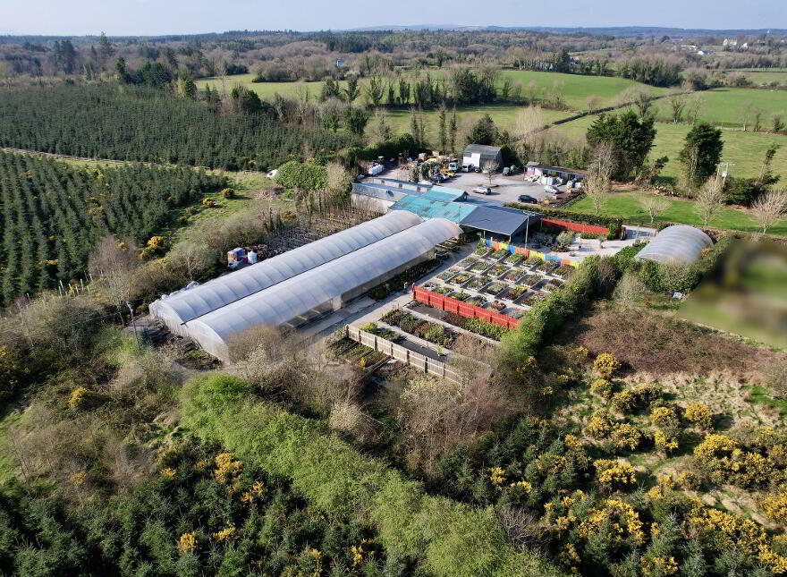 Woodford Garden Centre, Woodford