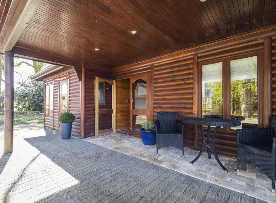 Forest Lodge, Portadown Road, Armagh, BT61 9HJ