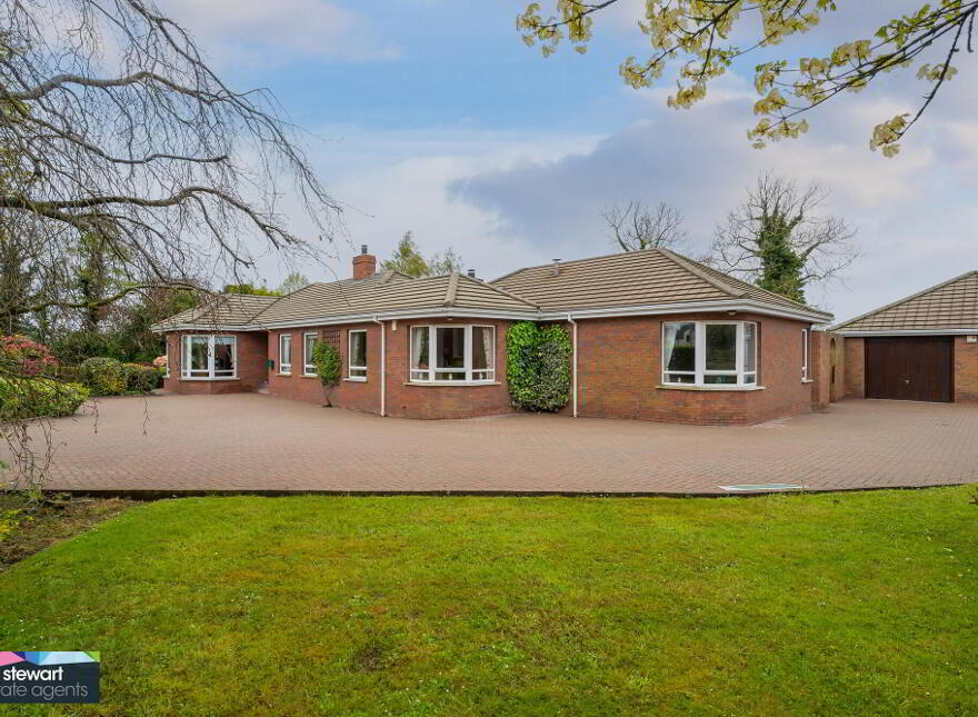 Tunny Hollow, 34a Feumore Road, Lisburn, Ballinderry Upper, BT28 2LH photo