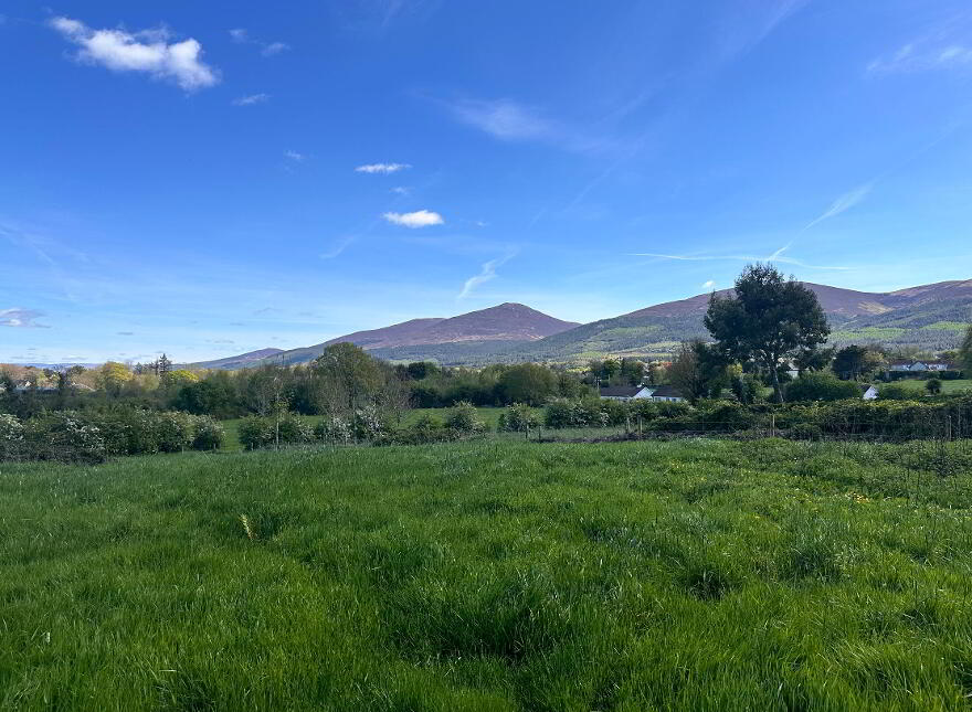 Site At, Cooldevanne / Cockpitt Lane, Clogheen Village, Clogheen