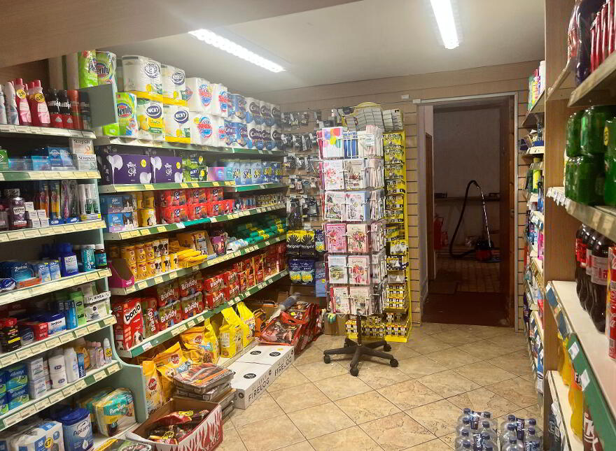 3 X Residential Properties, Shop & Former Bar, Hollymount,Mayo, F12EP60