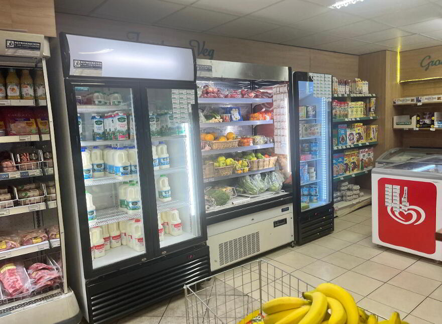 3 X Residential Properties, Shop & Former Bar, Hollymount,Mayo, F12EP60