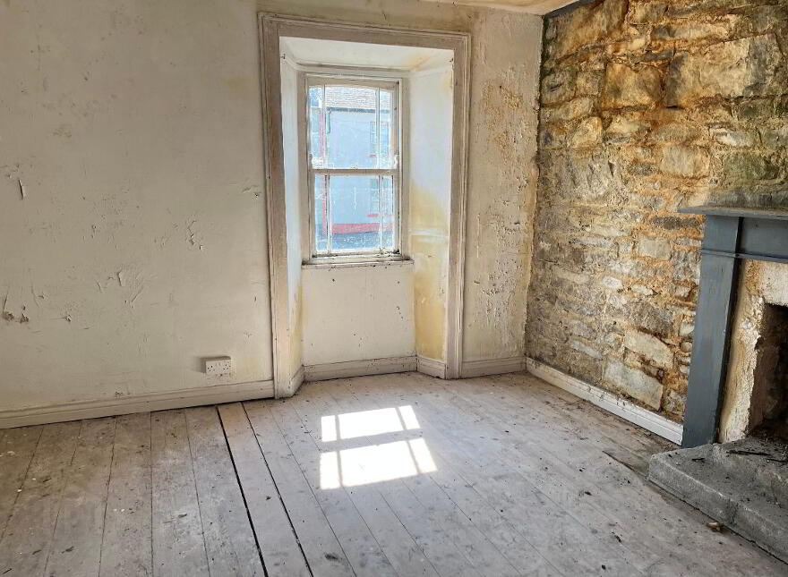 3 X Residential Properties, Shop & Former Bar, Hollymount,Mayo, F12EP60