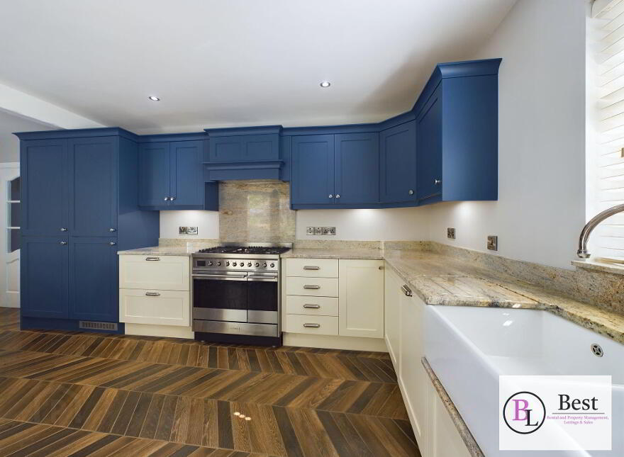 51 Shore Road, Magheramorne, Larne, BT40 3HW