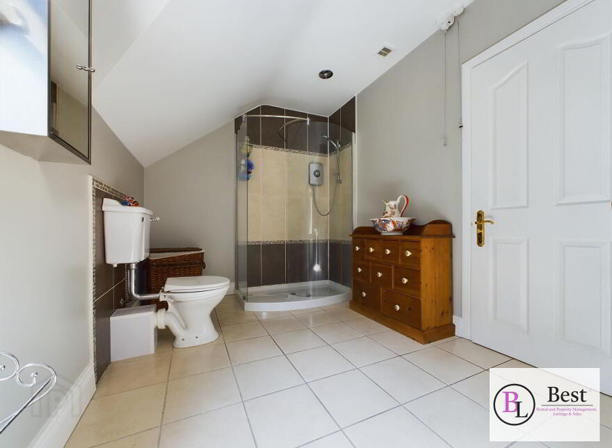 51 Shore Road, Magheramorne, Larne, BT40 3HW