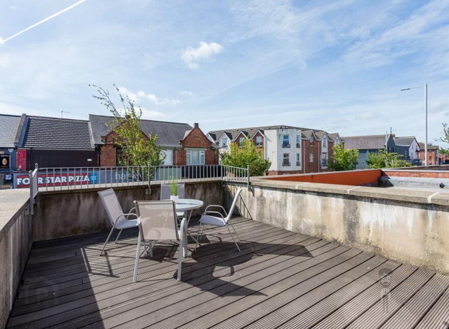 346a Beersbridge Road, Belfast, BT5 5DY