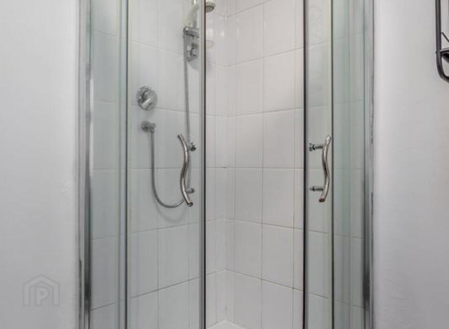 346a Beersbridge Road, Belfast, BT5 5DY