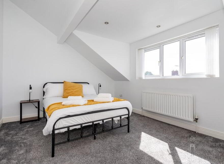 346a Beersbridge Road, Belfast, BT5 5DY
