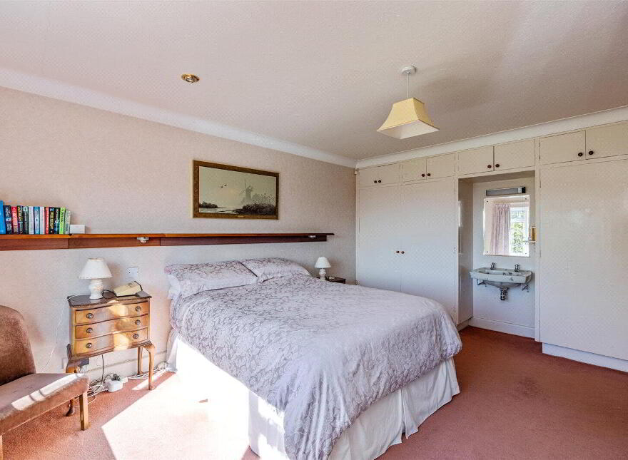 Tudor Lodge, 111 Belfast Road, Bradshaws Brae, Newtownards, BT23 4TS
